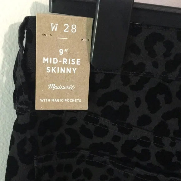 NWT✨$158 MADEWELL✨Flocked Velvet Black Leopard Denim Jeans Limited Ed Size 28,31 - Picture 6 of 11